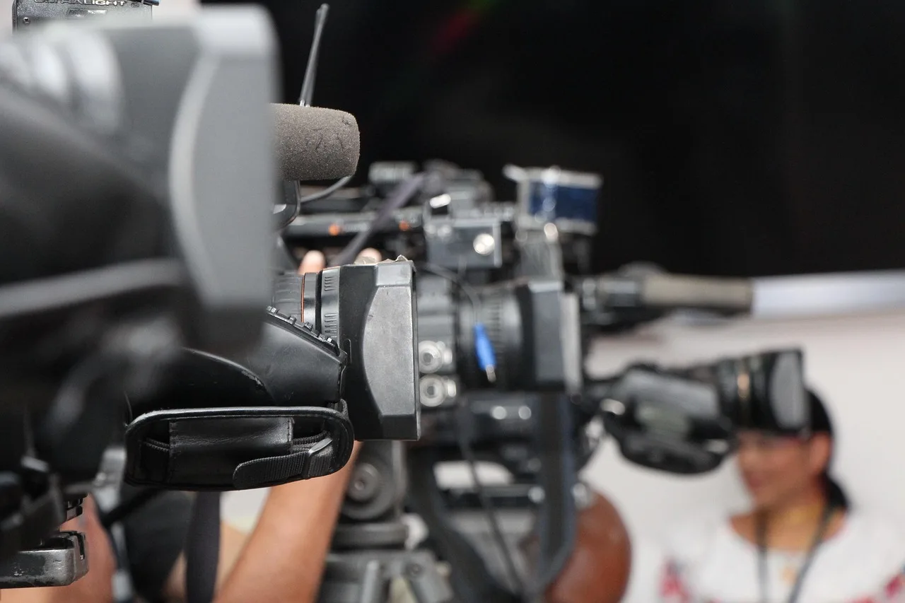 press, camera, work communication, job, press, press, press, press, press